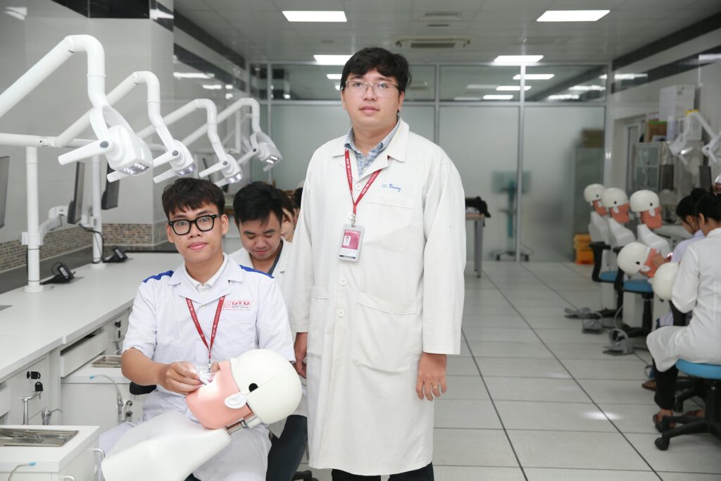 Graduates applying for National Department of Health Internships 2026 programme