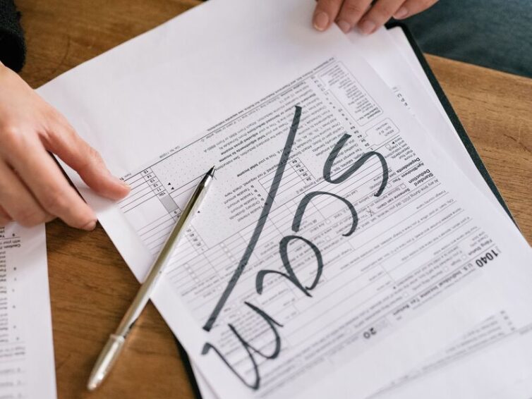 Job Scam Awareness in South Africa (2026 Guide) – How to Avoid Employment Scams